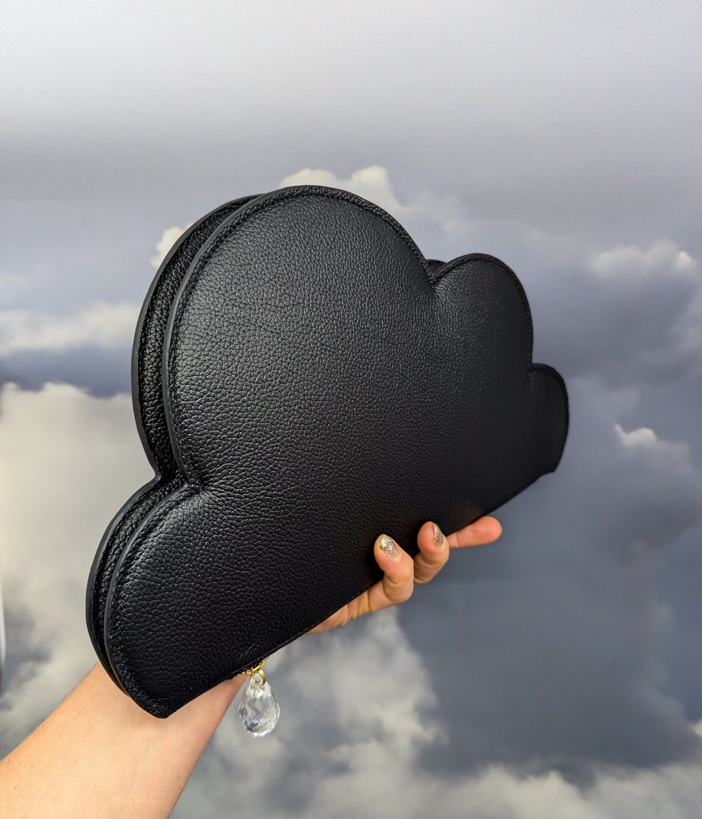 Clutch bag in black