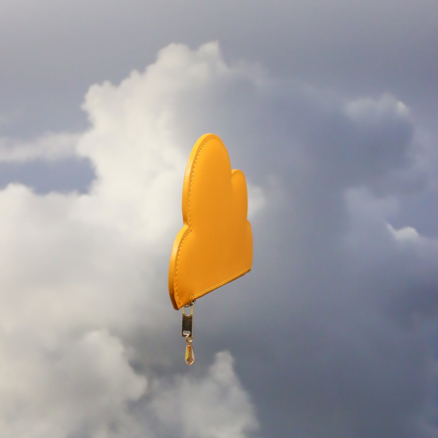 Cloud purse in mustard