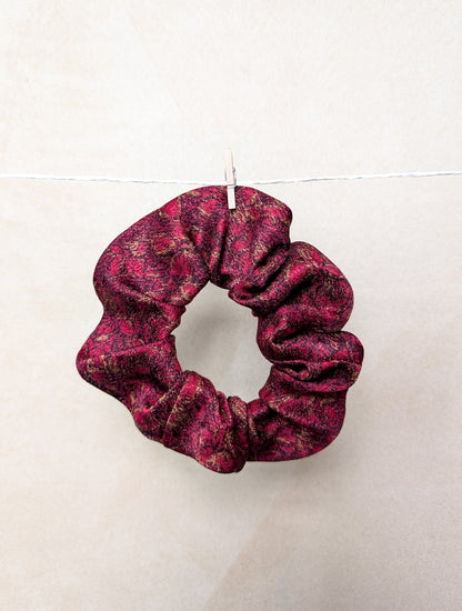 Silk scrunchie "Red Flowers"