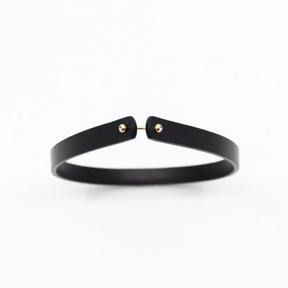 Choker necklace in black