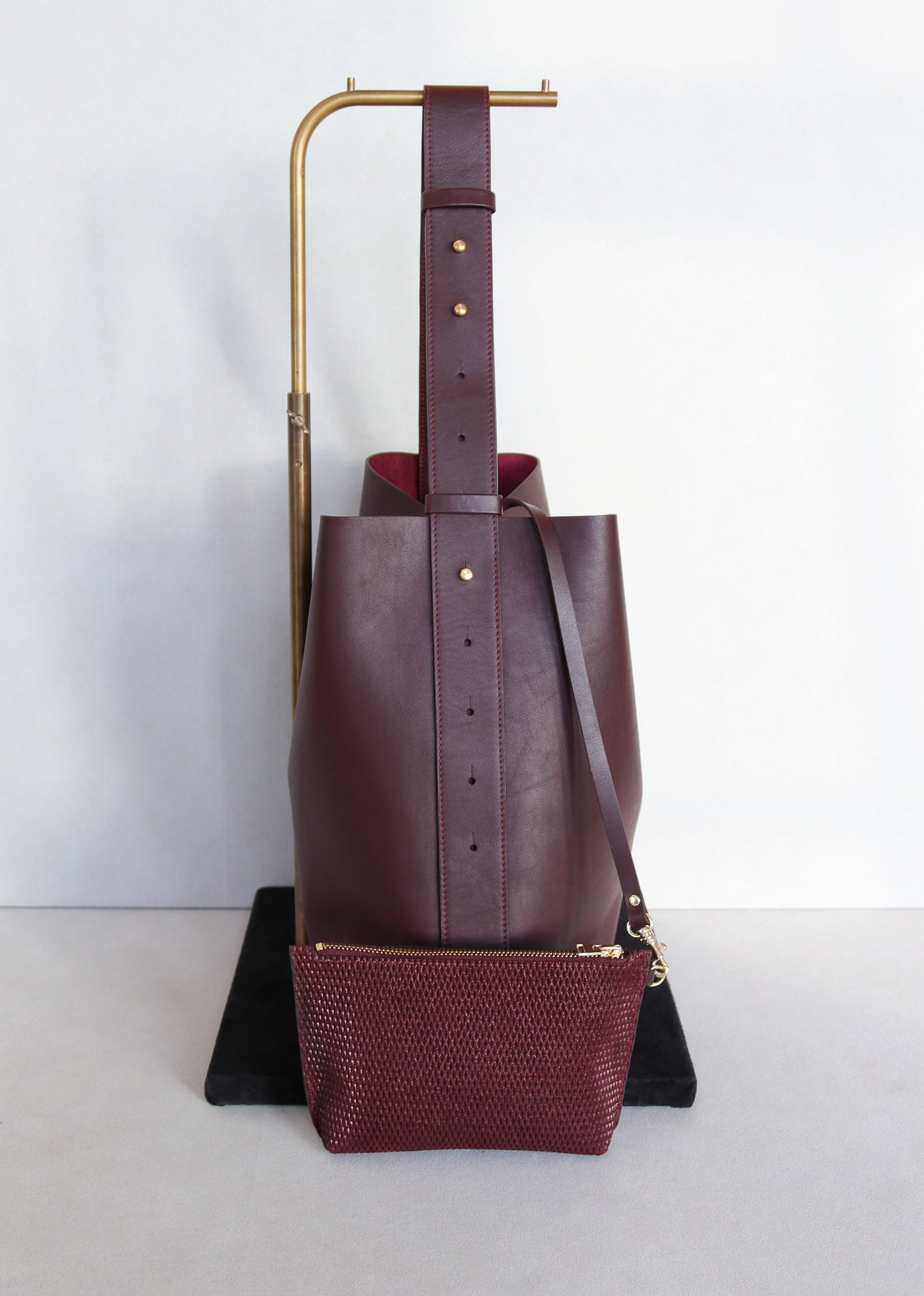 Tote Bag in Burgundy