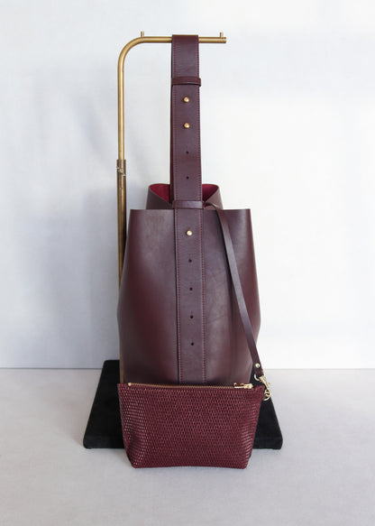 Tote Bag in Burgundy